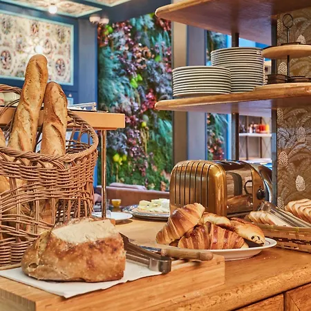 Hotel Le Robinet D'or Canal Saint Martin Paris