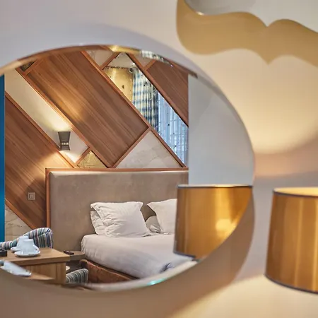 Le Robinet D'or Canal Saint Martin Hotel