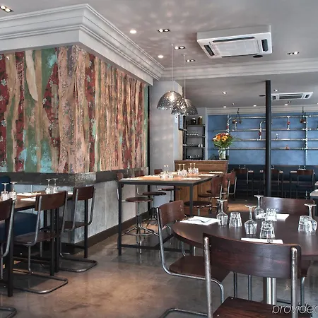 Le Robinet D'or Canal Saint Martin Hotel