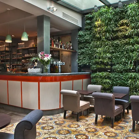 Le Robinet D'or Canal Saint Martin Paris