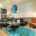 Le Robinet D'or Canal Saint Martin Hotel