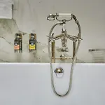 Le Robinet D'or Hotel 3*